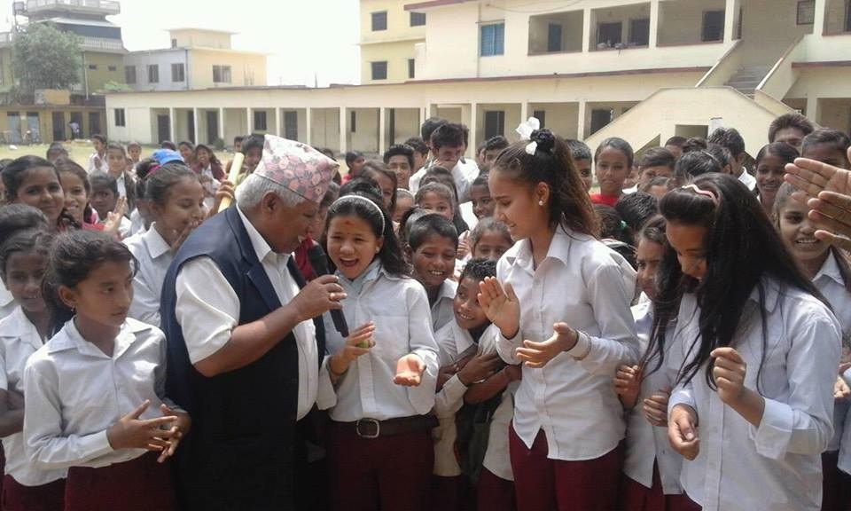 रुपन्देहीमा निशुल्क पाठ्यपुस्तक वितरण दिवश