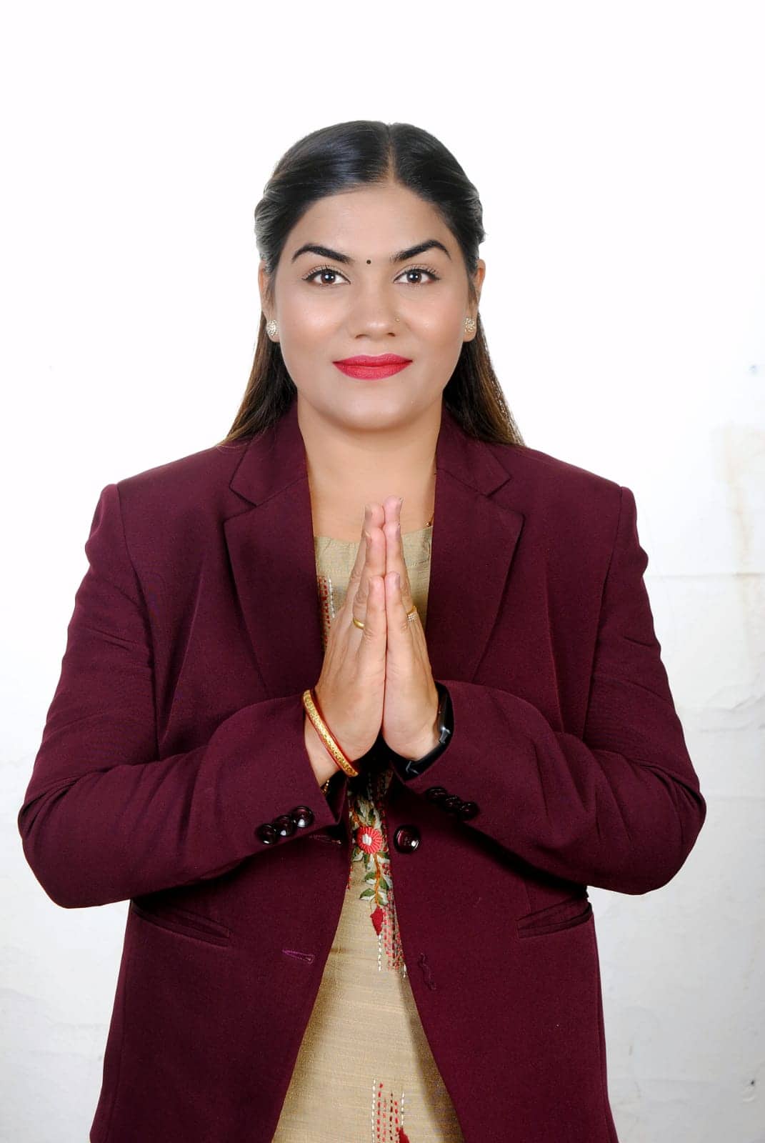 विकास र समृद्धिको लागि मलाई भोट हेमा बेल्बासे (के.सी)