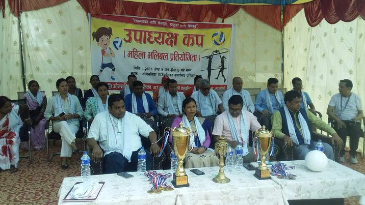 ओमसतियामा “उपाध्यक्ष कप” का साथै ४ नं. वडामा “वडाकप” क्रिकेट प्रतियोगिता सुरु