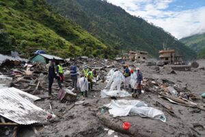 प्रहरीको ड्रोनबाट शव फेला, खोजी गर्दा एउटै घरबाट २४ शव बरामद